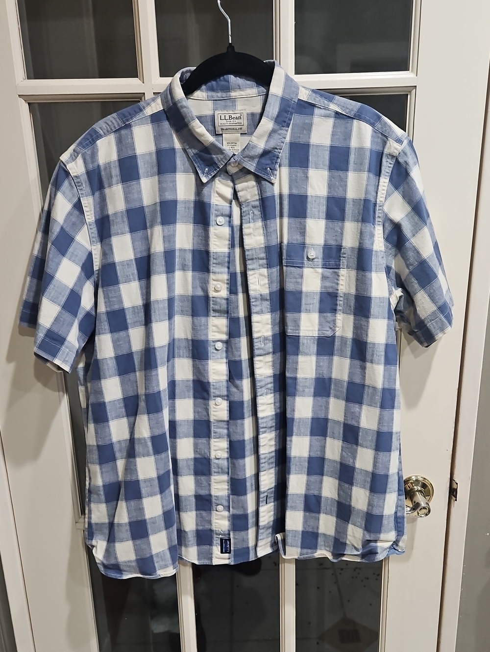 L.L. Bean Blue and White Gingham Short-Sleeve Button-Down Traditional Fit